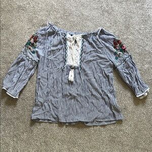 Blue Rain Blue and White Embroidered 3/4 Sleeve Boho Top